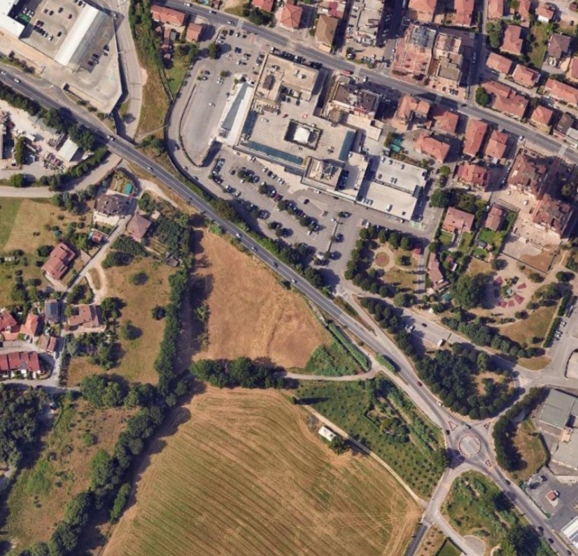 Al momento stai visualizzando TERNI TRA DUE REALTÀ: MENTRE IL CENTRO STORICO SI DESERTIFICA A BORGO RIVO SI DIMEZZA IL PARCO PUBBLICO PER FARE SPAZIO ALL’ENNESIMO SUPERMERCATO
